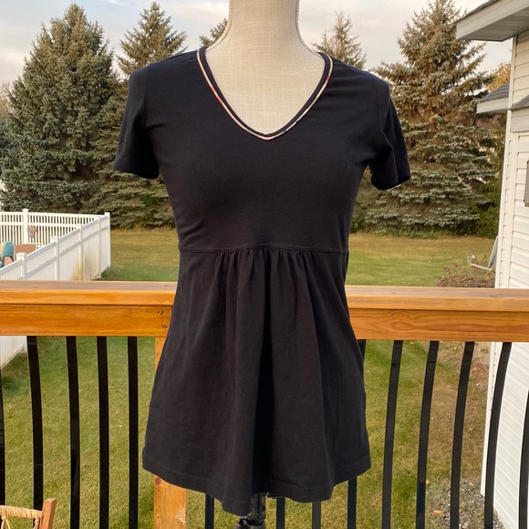 Burberry Black V-Neck Top - Picture 2 of 9